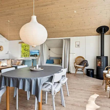 Ferienhaus Anne - 150m From The Sea By Interhome