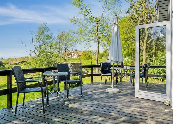 Holiday home Anne - 150m From The Sea By Interhome